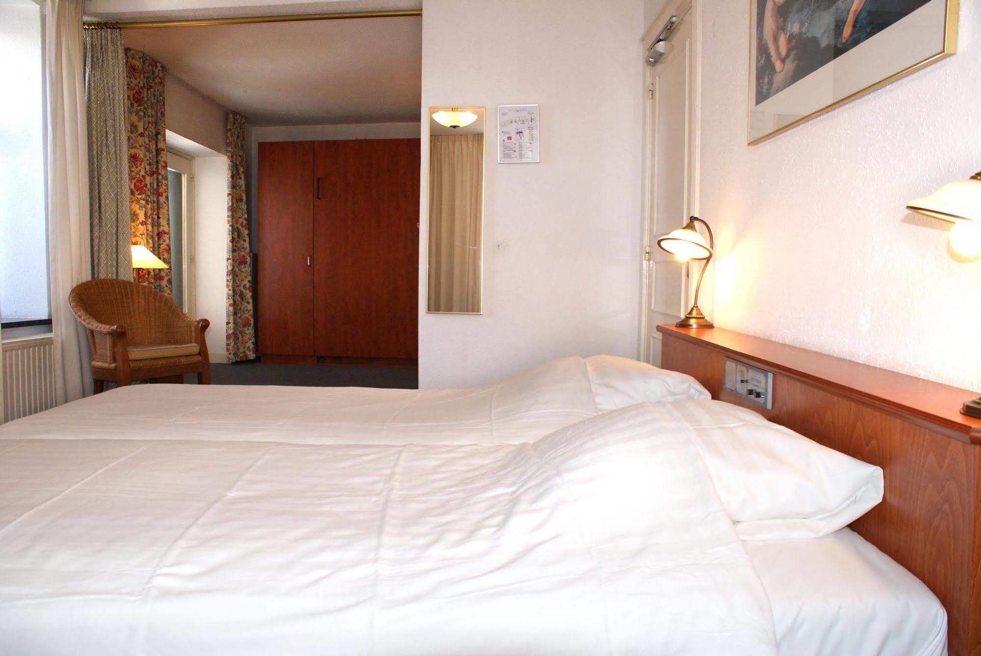 Hotel Fletcher La Blanche 3*